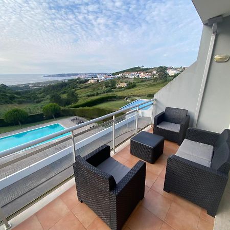 Famalicão Villa With Views Over The Atlantic Ocean And Swimming Pool מראה חיצוני תמונה