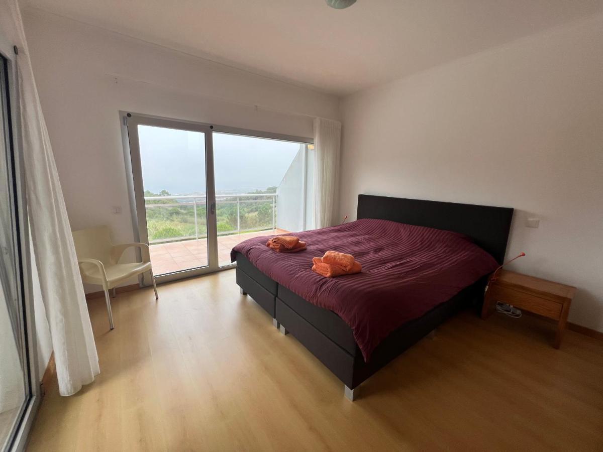 Famalicão Villa With Views Over The Atlantic Ocean And Swimming Pool מראה חיצוני תמונה