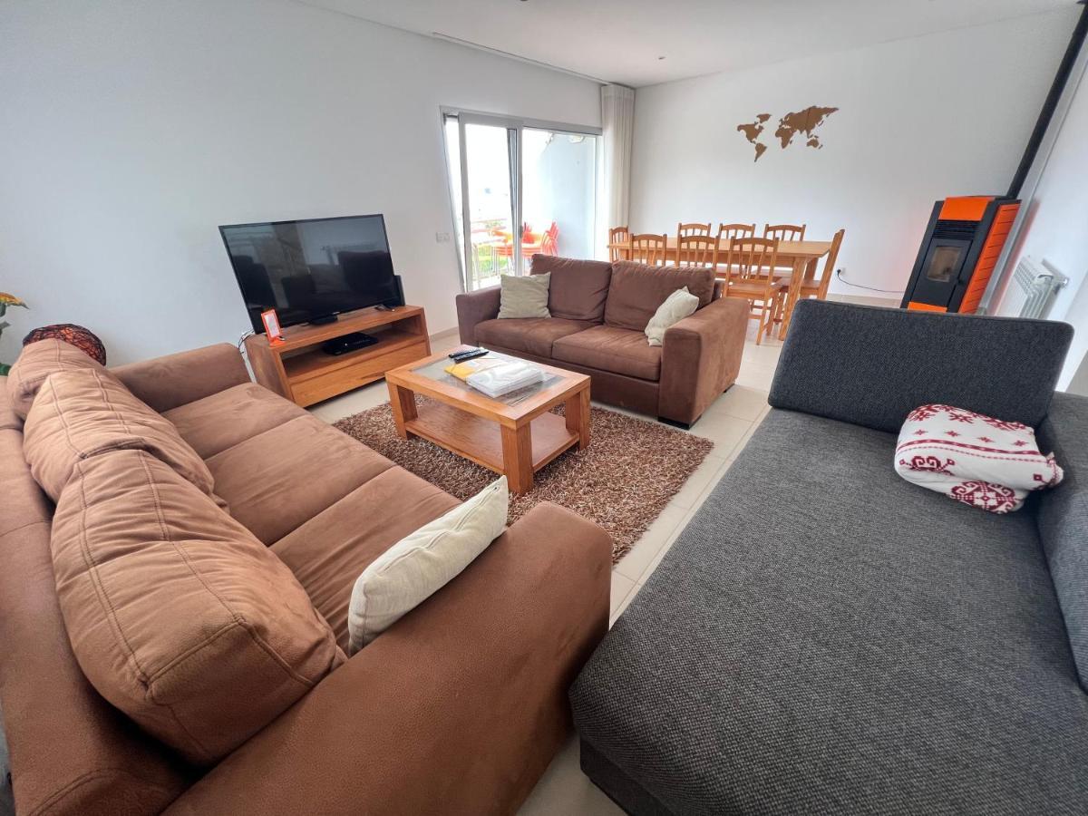 Famalicão Villa With Views Over The Atlantic Ocean And Swimming Pool מראה חיצוני תמונה