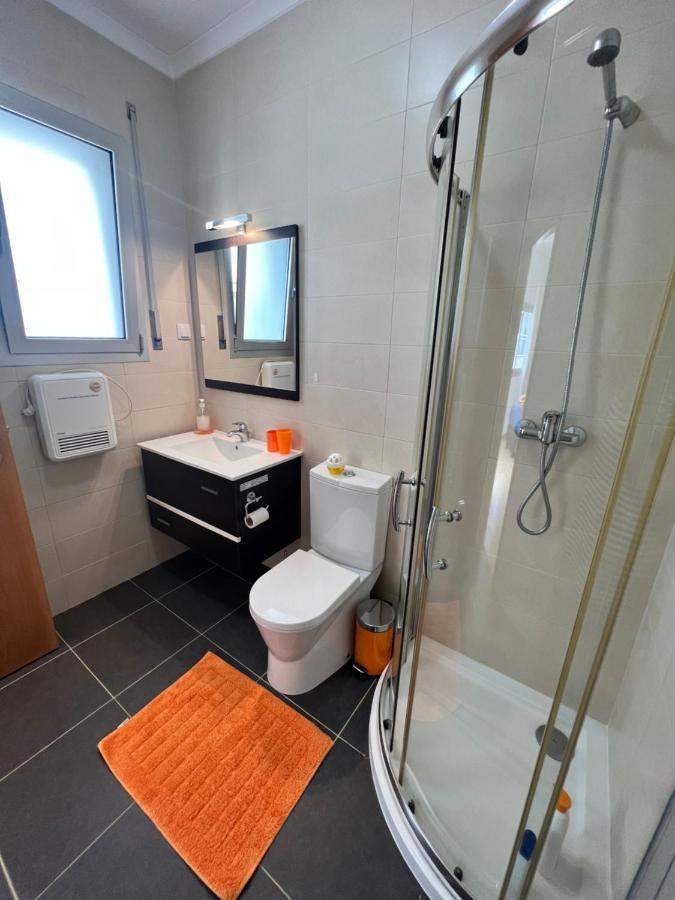 Famalicão Villa With Views Over The Atlantic Ocean And Swimming Pool מראה חיצוני תמונה